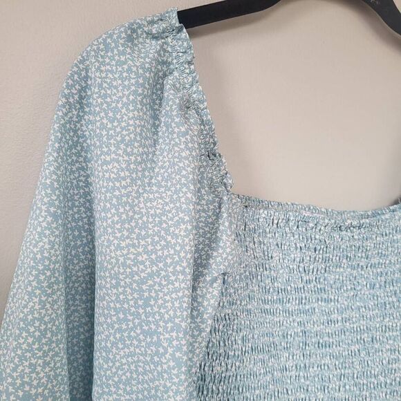 PRINCESS POLLY | Womens Eirian Blue Floral Smocked Puff Sleeve Blouse Top size 2 - Picture 2 of 6